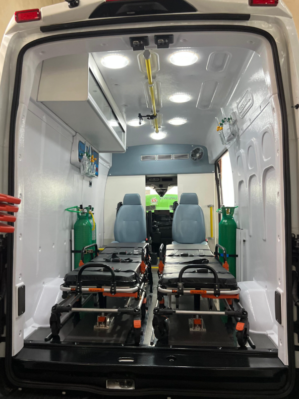 Simples Remoção Duas Macas – Ford Transit